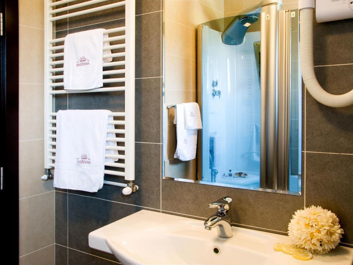 Hotel Knezevina Vranić Habitación foto